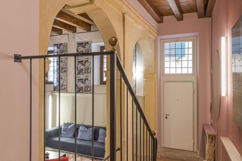 Residenza Angels @Piazzadelleerbe Apartment Verona Exterior photo