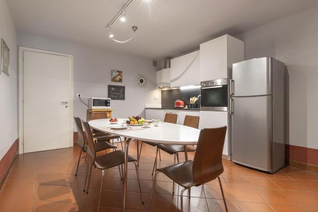 Residenza Angels @Piazzadelleerbe Apartment Verona Exterior photo